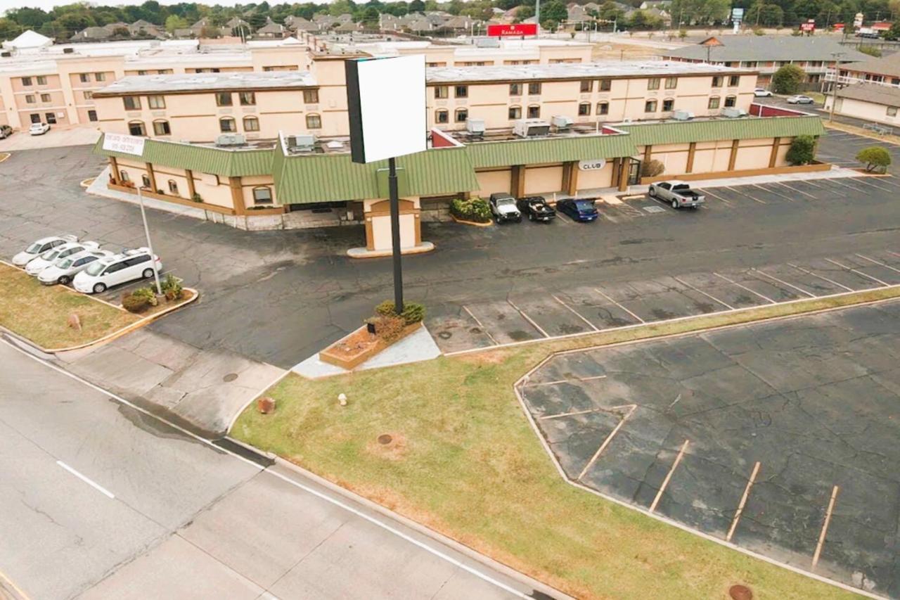 Oyo Hotel Tulsa Ok, I-44 Luaran gambar